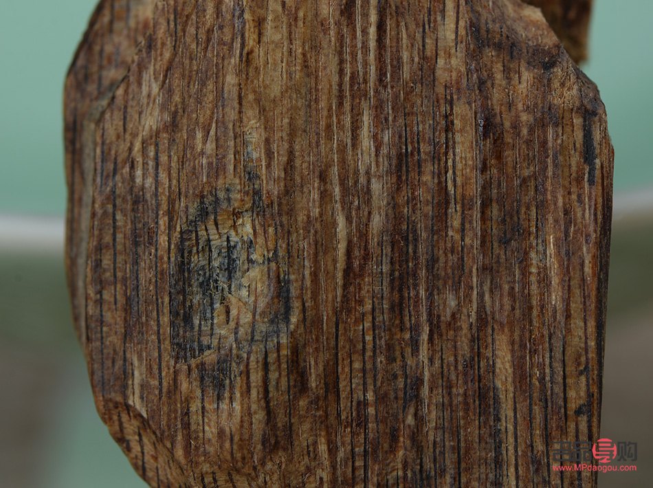 <h3>奇楠與美容：傳統(tǒng)香材的新用途</h3>