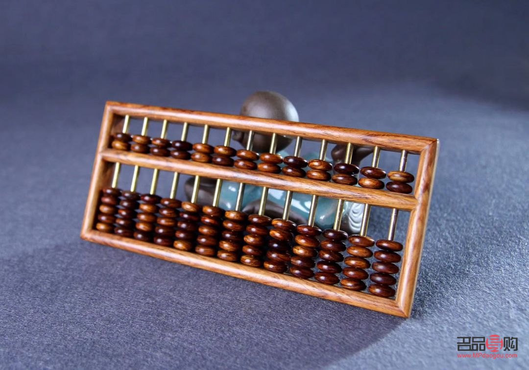 <h3>實用禮物之選：讓受禮者感受心意與實用并重的完美結(jié)合</h3>