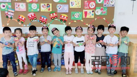 <h3>手工禮物的英語(yǔ)表達(dá)及其背后的文化意義</h3>