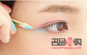 教你畫眼影的步驟視頻(教你畫眼影的步驟視頻教程)