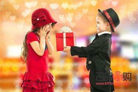 怎么要禮物給朋友呢(怎么要禮物給朋友呢男生)