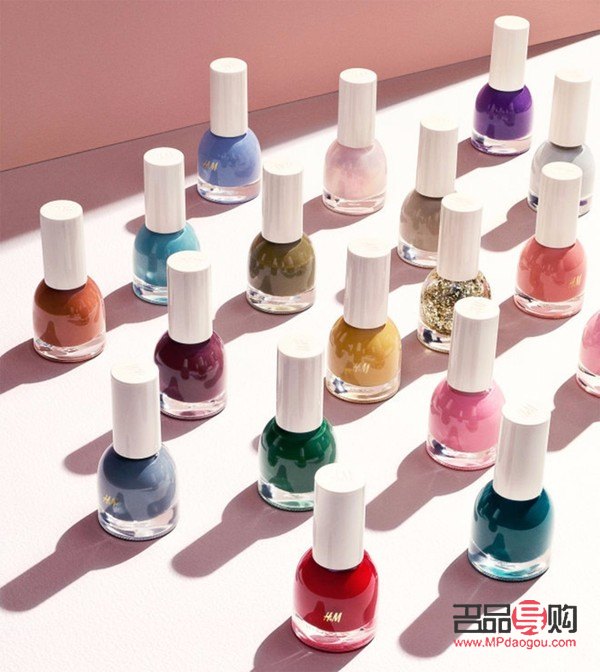 <h3>彩妝技巧：如何巧妙畫(huà)出立體鼻梁</h3>