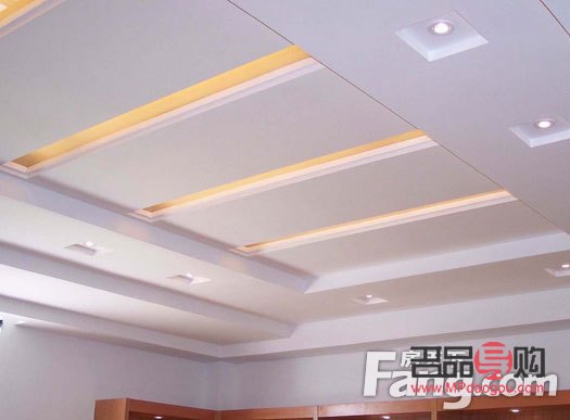 石膏板吊頂雙眼皮價格探究：一平方米多少錢？