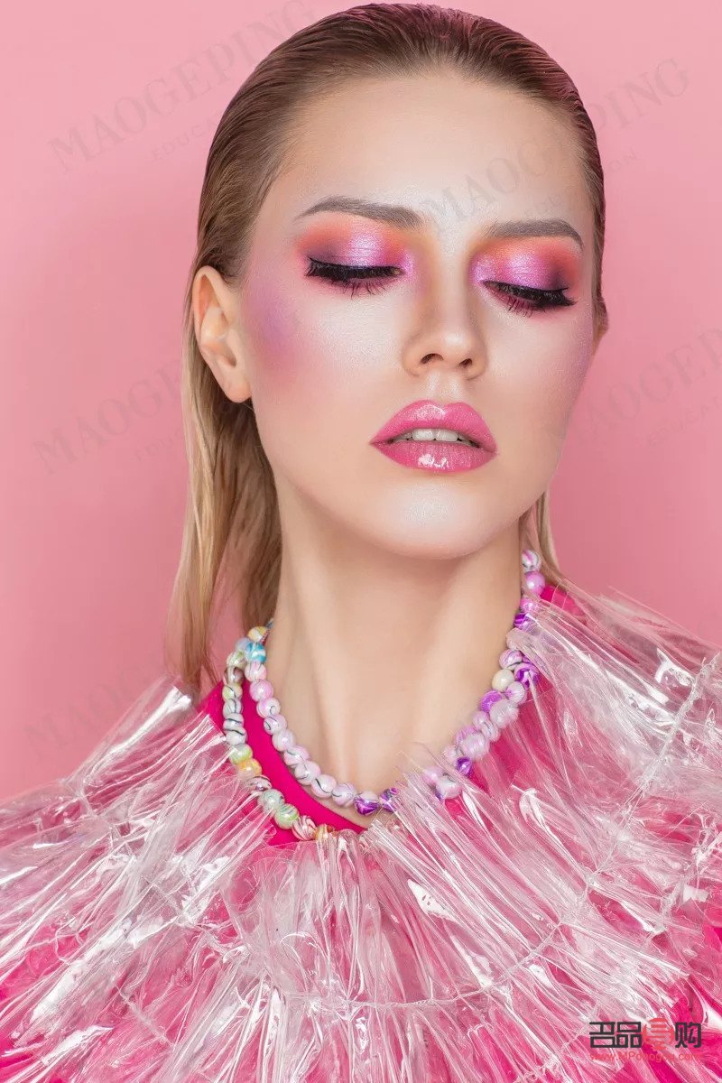 創(chuàng)意彩妝怎么拍(創(chuàng)意彩妝怎么拍好看)