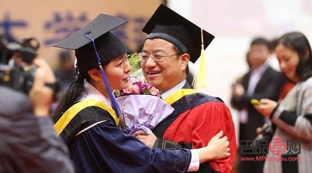 碩士送導(dǎo)師什么禮物(碩士送導(dǎo)師什么禮物比較好)