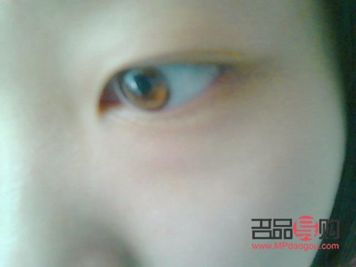 介于杏眼和丹鳳眼之間是什么眼(介于杏眼和丹鳳眼之間是什么眼型)