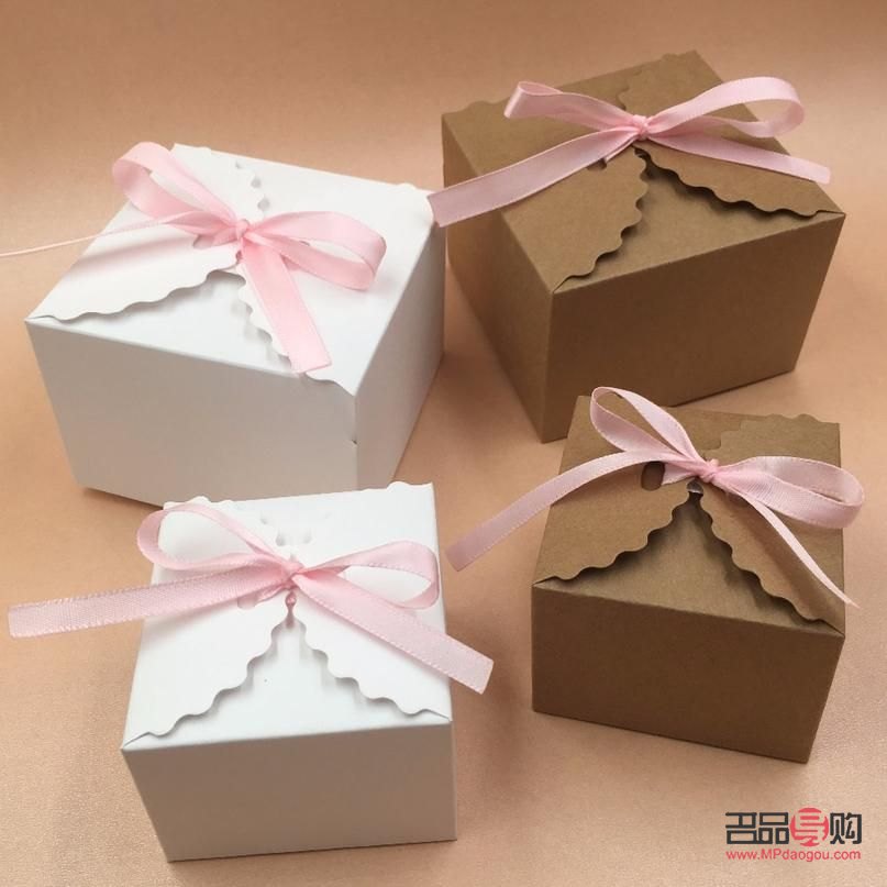 <h3>如何精美包裝長(zhǎng)方形禮物</h3>