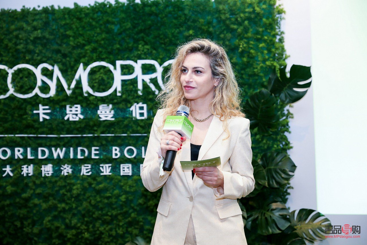 美容秘籍：煥發(fā)肌膚光彩，打造自信美麗新篇章