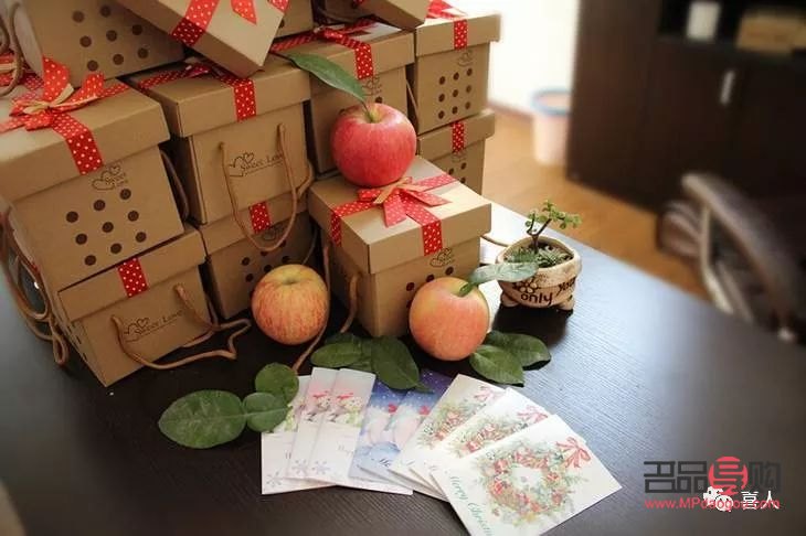 選擇退休禮物，傳遞溫馨與祝福