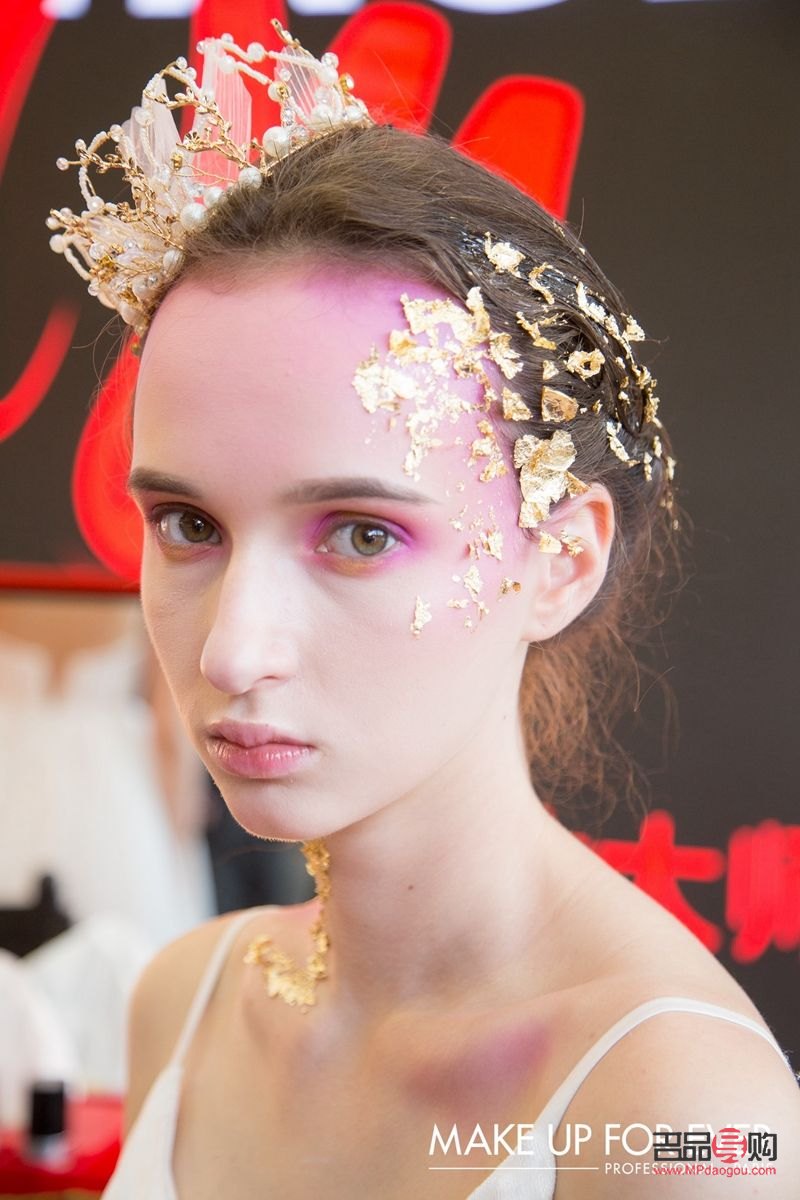 彩妝比賽宣言：綻放色彩，詮釋美麗