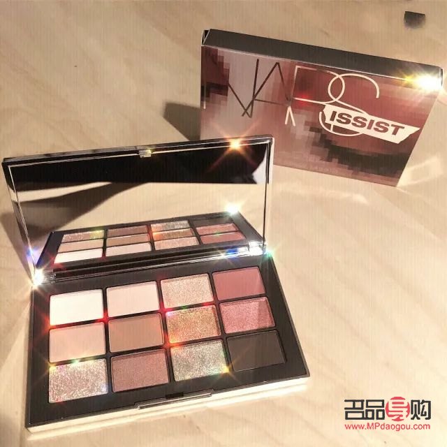 彩妝盤怎么搭配(彩妝盤怎么搭配好看)