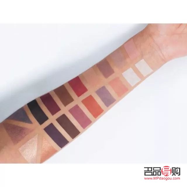 彩妝盤怎么搭配(彩妝盤怎么搭配好看)