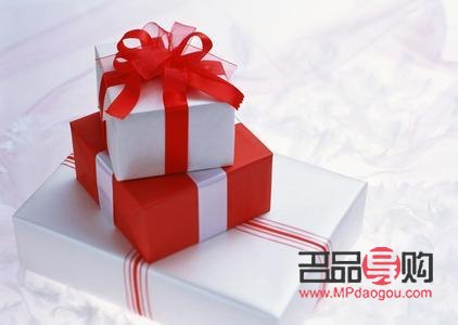 盒子放什么禮物好賣(盒子放什么禮物好賣一點(diǎn))
