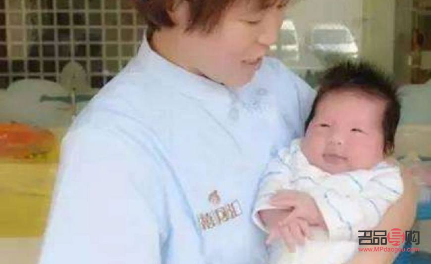 <h3>新生兒身體護(hù)理全攻略：呵護(hù)寶寶健康成長</h3>