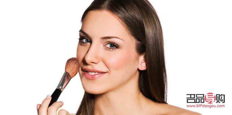 彩妝脫妝怎么補(bǔ)妝(彩妝脫妝怎么補(bǔ)妝視頻)