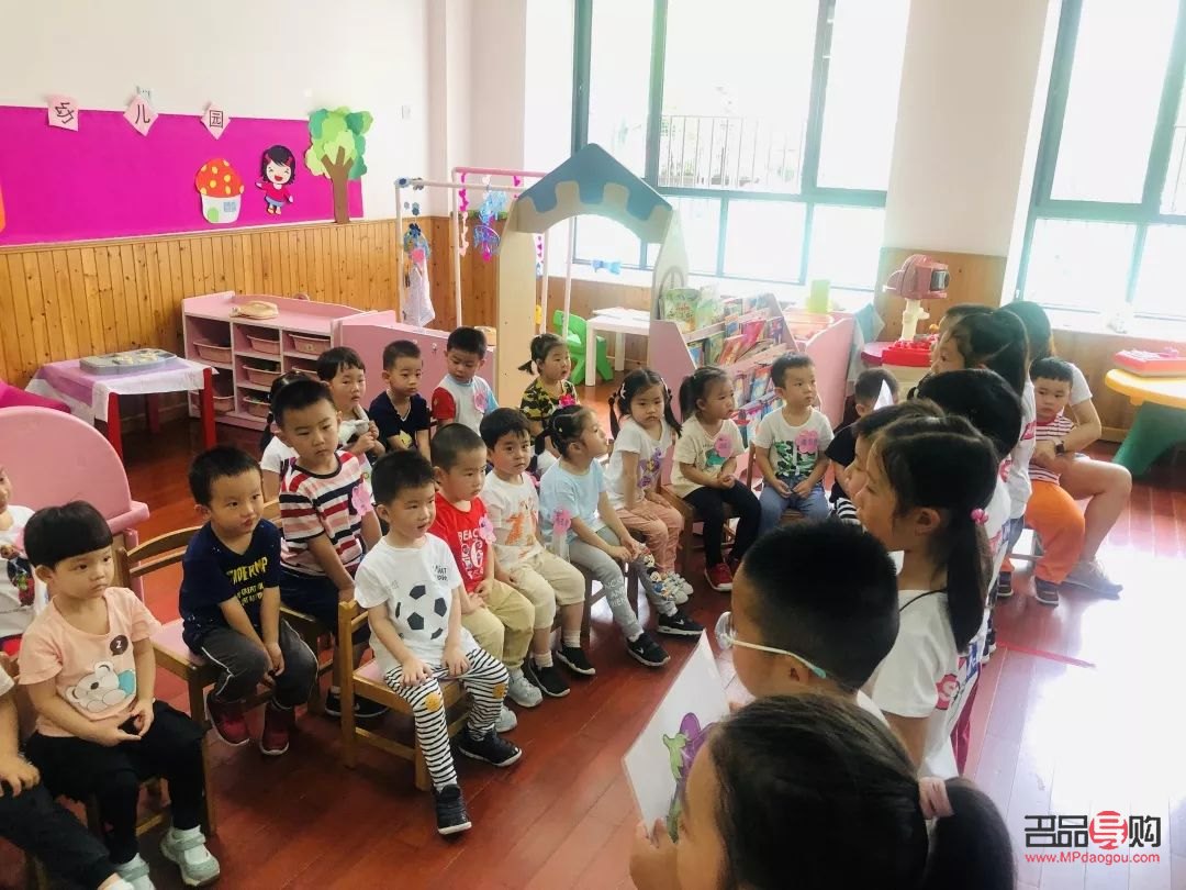 弟弟送姐姐什么禮物好(弟弟送姐姐什么禮物好呢)