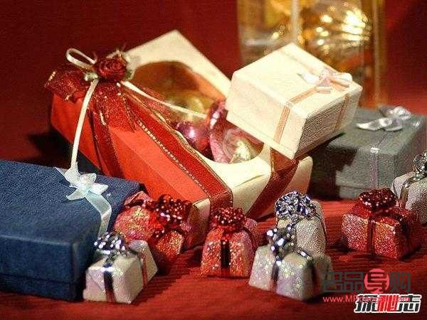 剛認(rèn)識(shí)送什么禮物好(剛認(rèn)識(shí)的女孩子送什么禮物好)