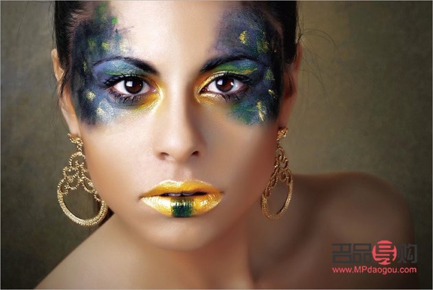 ps怎么美化彩妝(ps怎么美化彩妝效果)