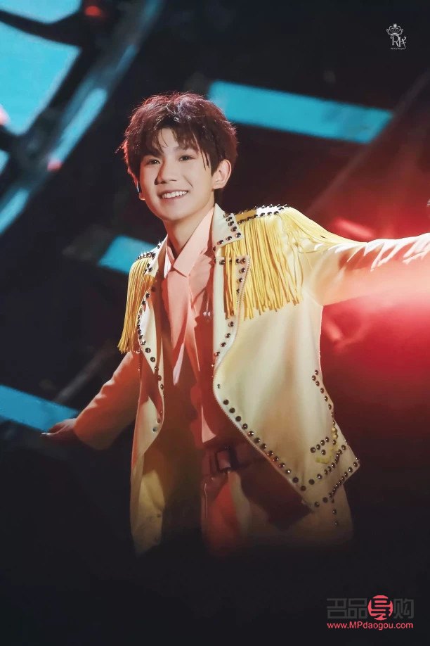 <h3>身體干燥起皮，如何科學(xué)護(hù)理？</h3>