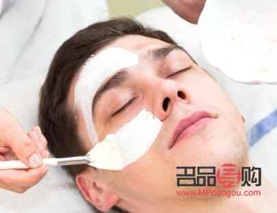 <h3>男性美容：為何現(xiàn)代男士也越來越注重外表護理</h3>