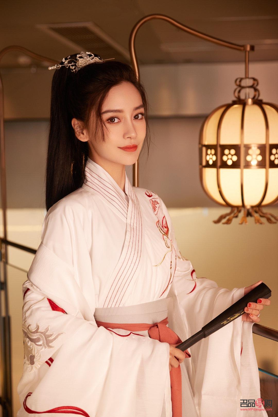 彩妝店怎么布置(彩妝店怎么布置場(chǎng)景)