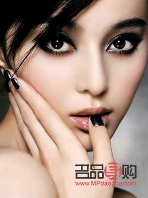 <h3>女生如何畫眼妝更迷人？打造完美眼妝的秘訣大公開</h3>