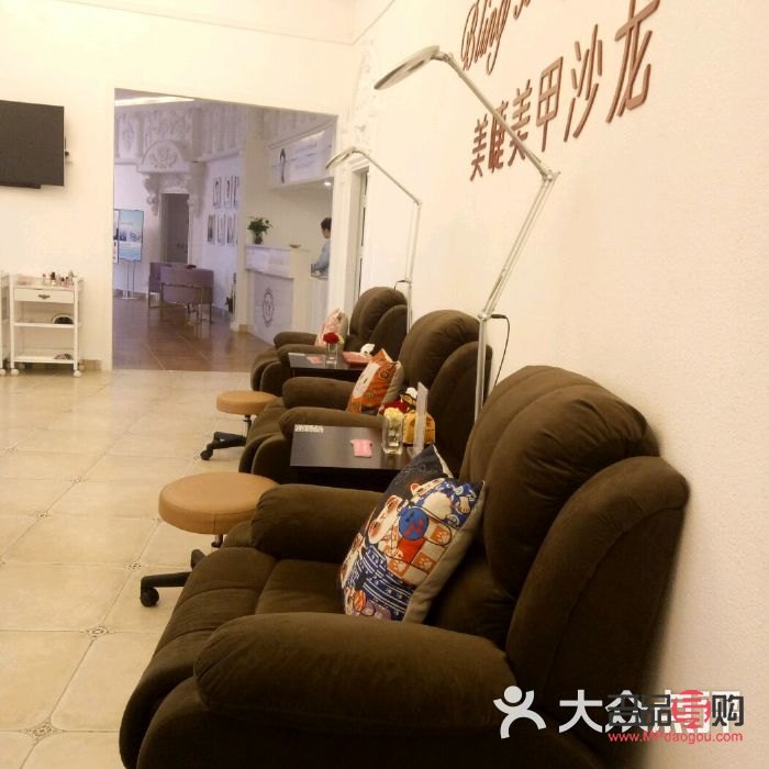 掌握家具美容技藝，開啟家居美學(xué)之旅