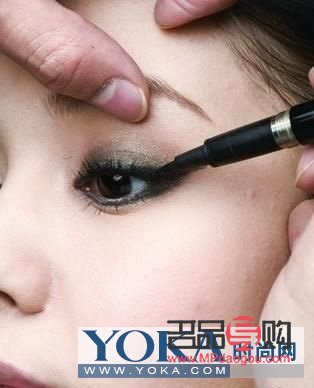 眼線畫法大全：打造魅力電眼的秘密武器
