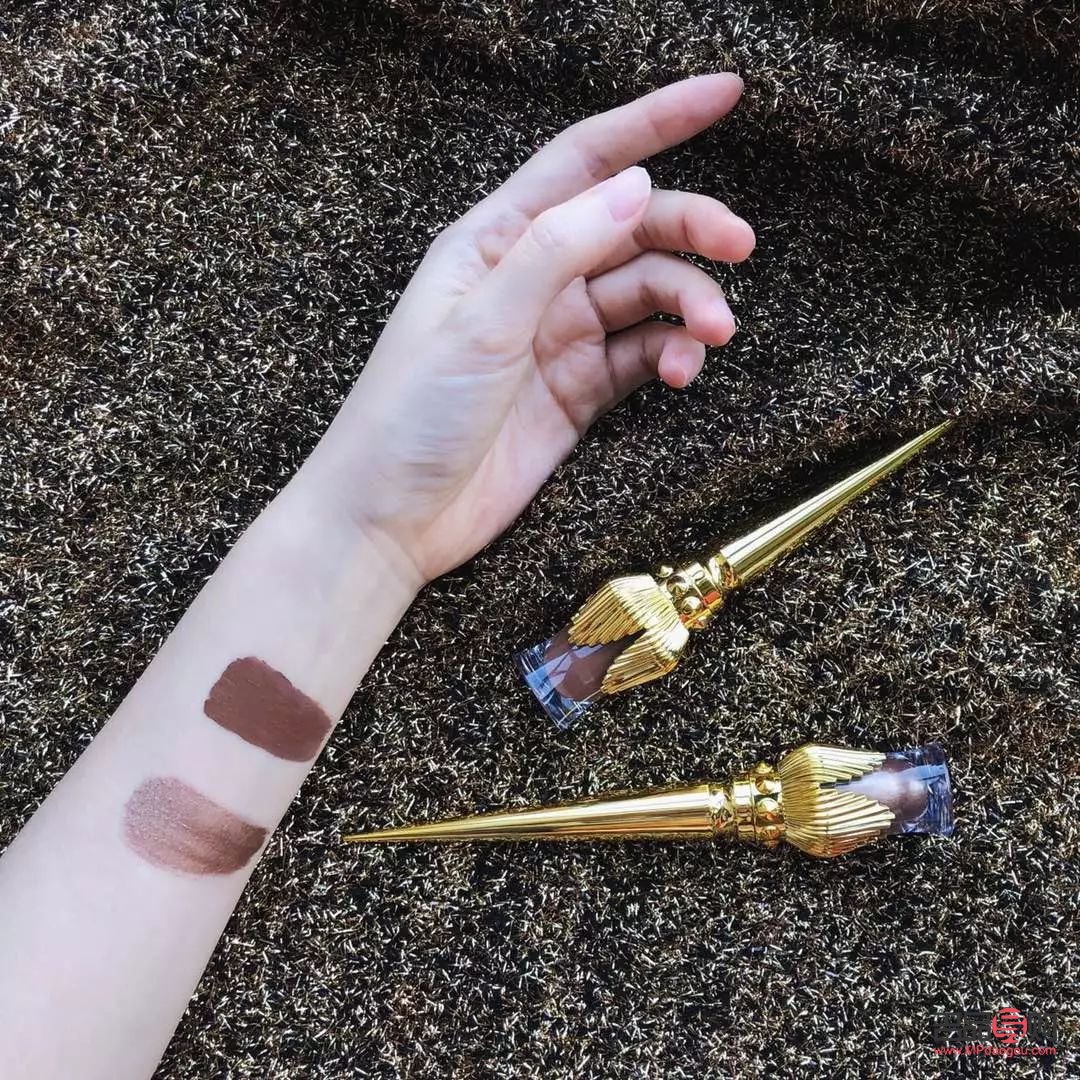 男生怎么認識彩妝(男生怎么認識彩妝的女生)