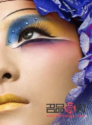 臨期彩妝怎么送(臨期彩妝怎么送給朋友)