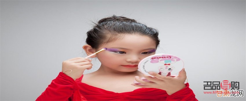 寶寶如何化彩妝(寶寶如何化彩妝視頻)
