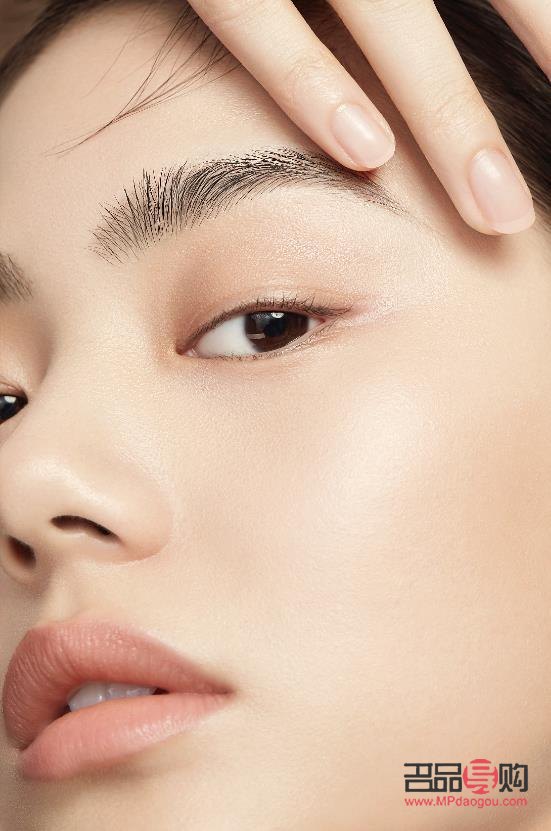 揭秘眼部除皺小妙招，讓你重拾青春明眸