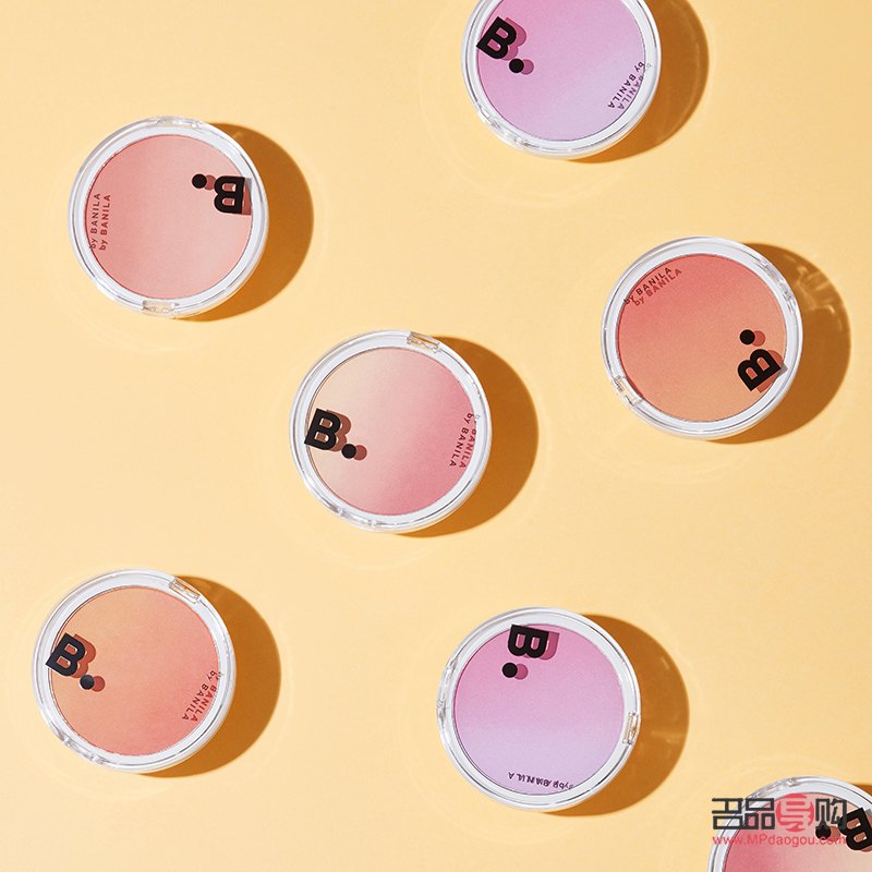 <h3>初學(xué)者眼影畫法全解析</h3>