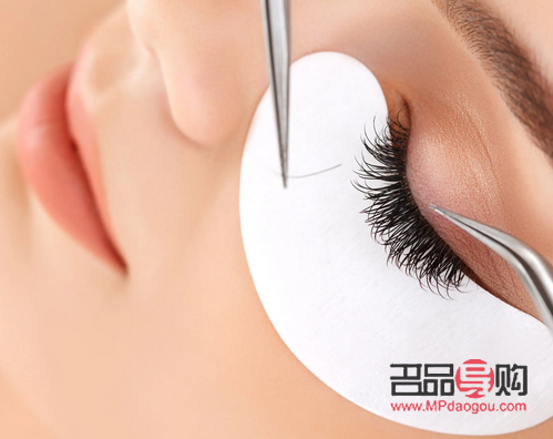 手工眼睫毛一天大概掙多少錢(qián)(手工眼睫毛一天大概掙多少錢(qián)正常)