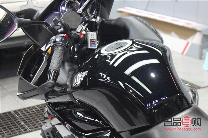 摩托車貼膜美容嗎(摩托車貼膜美容嗎有效果嗎)