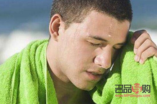 每天出汗怎么護(hù)理身體(每天出汗怎么護(hù)理身體呢)