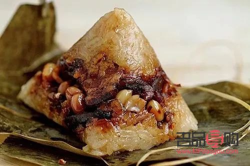 身體干燥破皮怎么護理(身體干燥破皮怎么護理好)