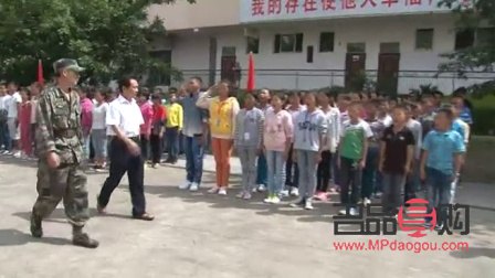 軍訓彩妝怎么卸掉(軍訓彩妝怎么卸掉視頻)