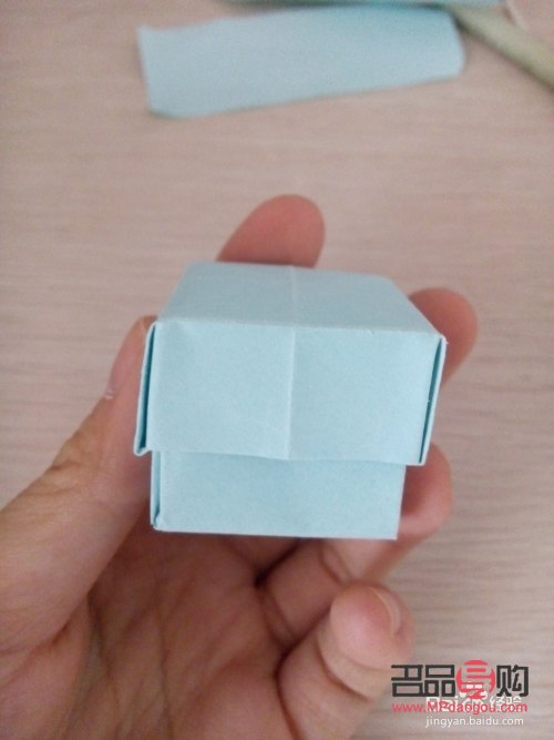 有蓋子的禮物盒怎么折(有蓋子的禮物盒怎么折紙)