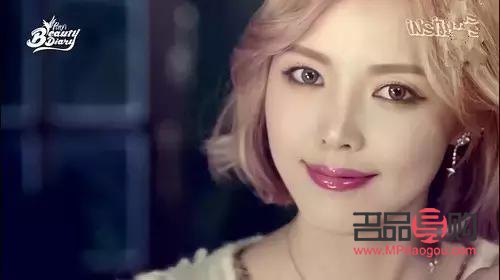 臉部彩妝如何化妝(臉部彩妝如何化妝視頻)