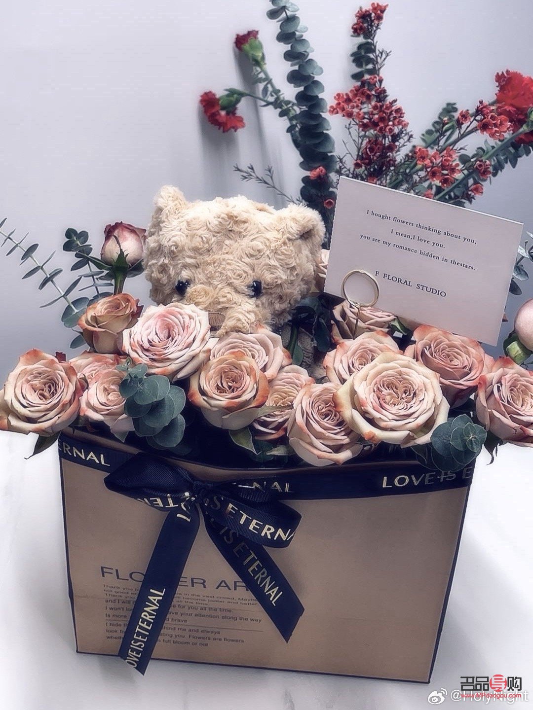 <h3>情人節(jié)晚上發(fā)禮物好嗎？</h3>