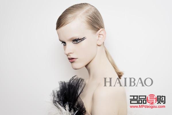 <h3>彩妝外殼清理全攻略：讓美麗從細(xì)節(jié)煥發(fā)</h3>