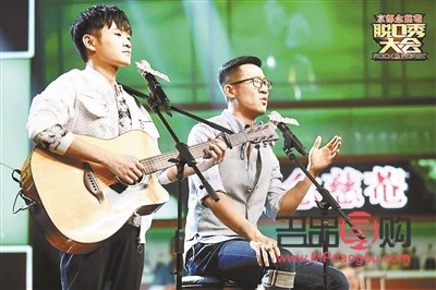 <h3>婚禮送什么禮物特別</h3>