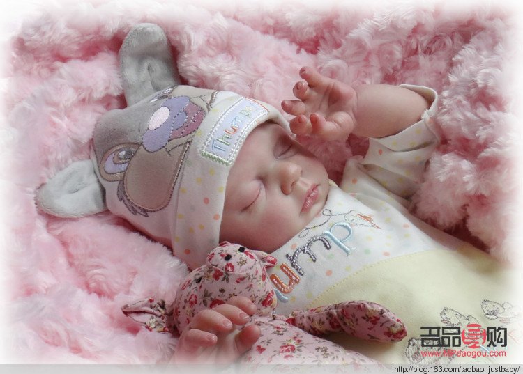 <h3>剛出生嬰兒送什么禮物</h3>