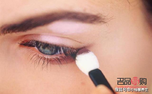 眼睛變大的自然方法(眼睛變大的自然方法小妙招)