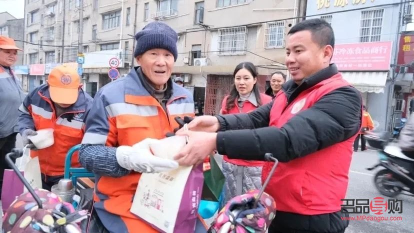 <h3>正月初幾送禮物好嗎</h3>