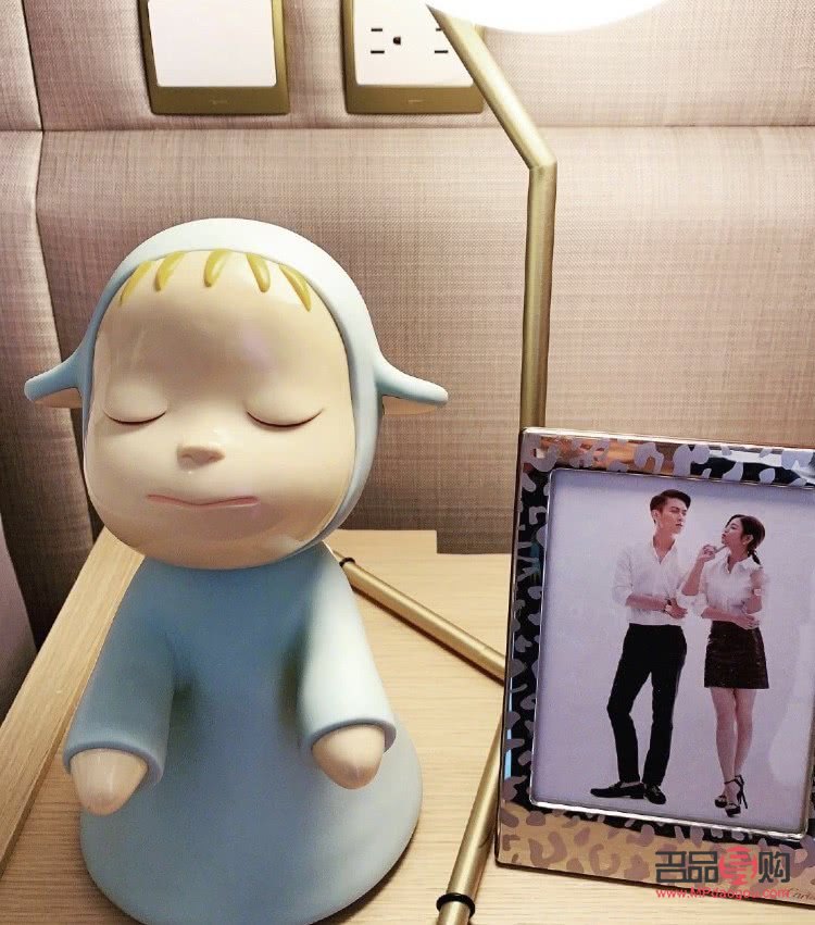 三娃喵送過誰禮物(三娃喵送過誰禮物啊)