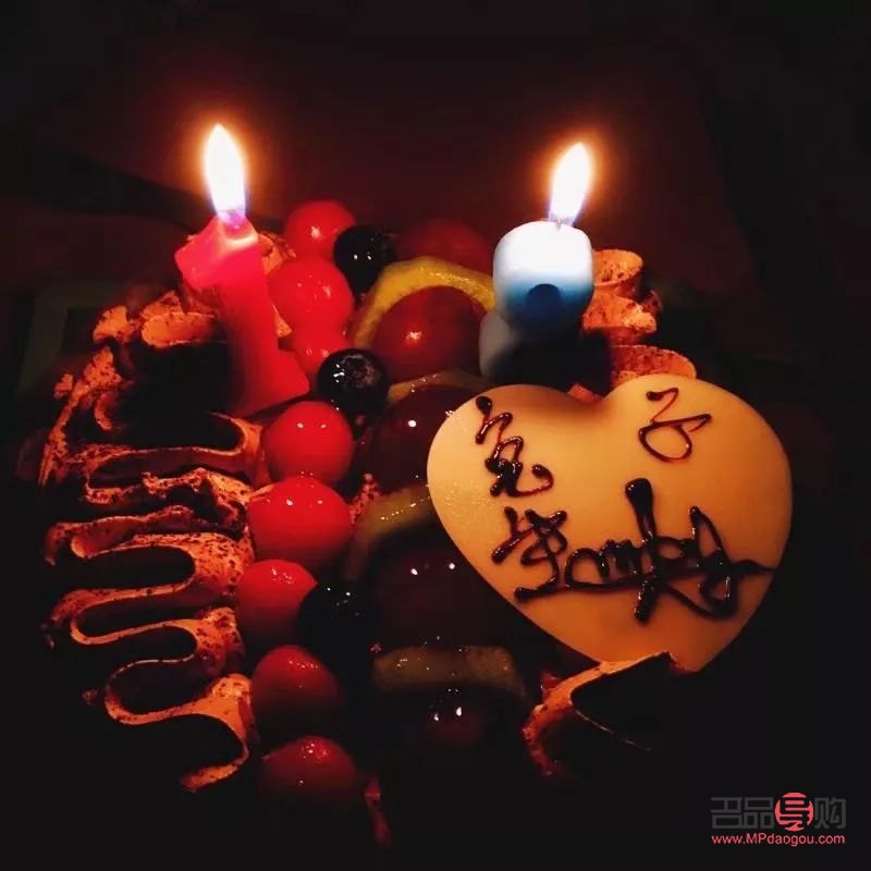 生日禮物續(xù)篇：溫馨回憶與未來期許