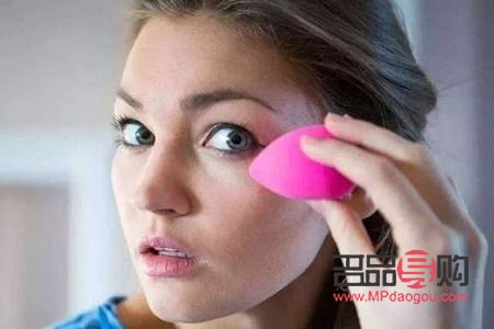 彩妝蛋要怎么清洗(彩妝蛋要怎么清洗才干凈)