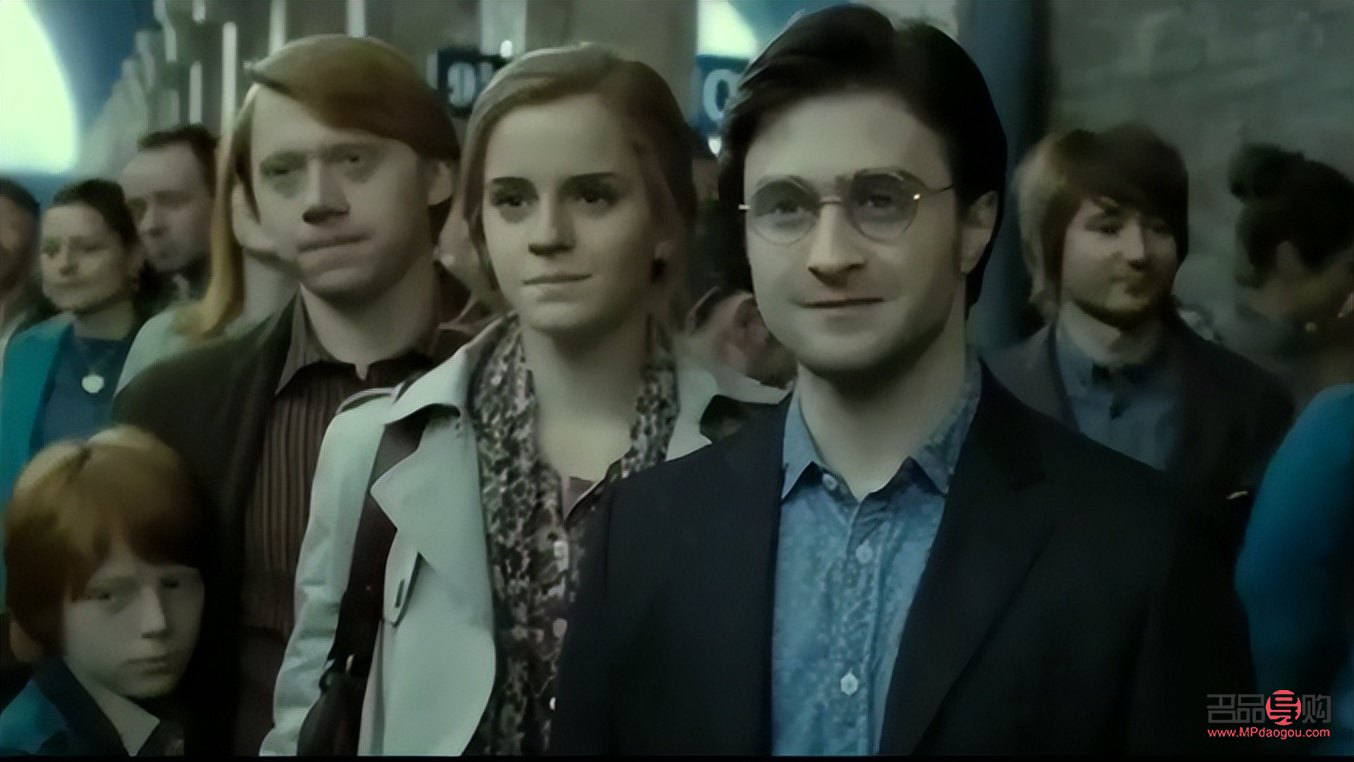 哈利波特禮物在哪里找(哈利波特禮物在哪里找到)